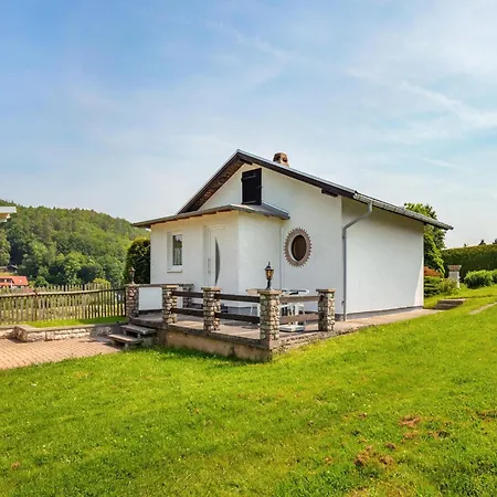 In Thueringen Mit Garten, Cleaning Included *